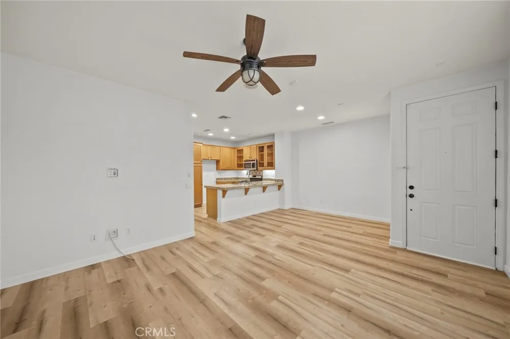 1690 Heywood #C Simi Valley, CA 93065