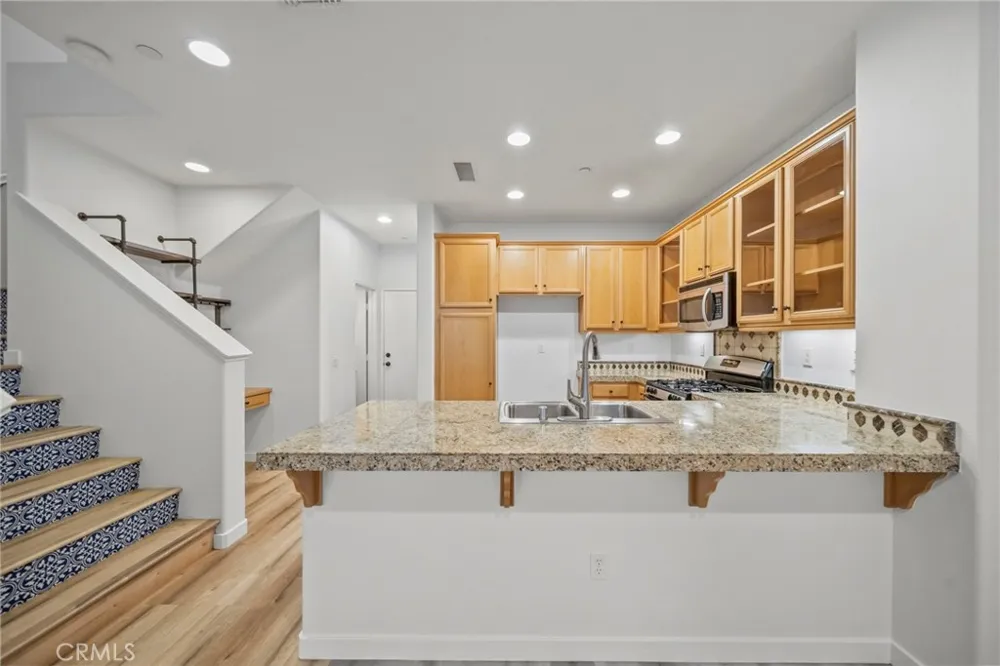 1690 Heywood #C Simi Valley, CA 93065