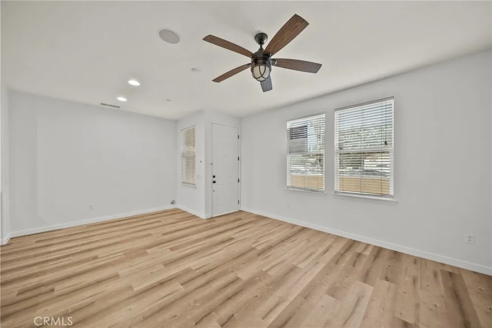 1690 Heywood #C Simi Valley, CA 93065