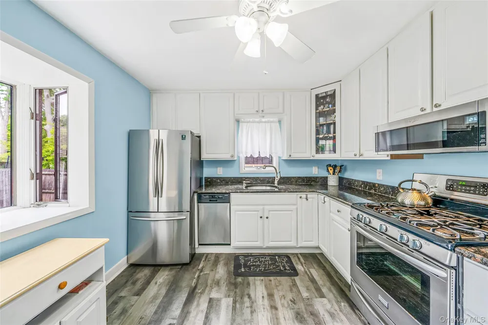 1333 Boston Avenue Bay Shore, NY 11706