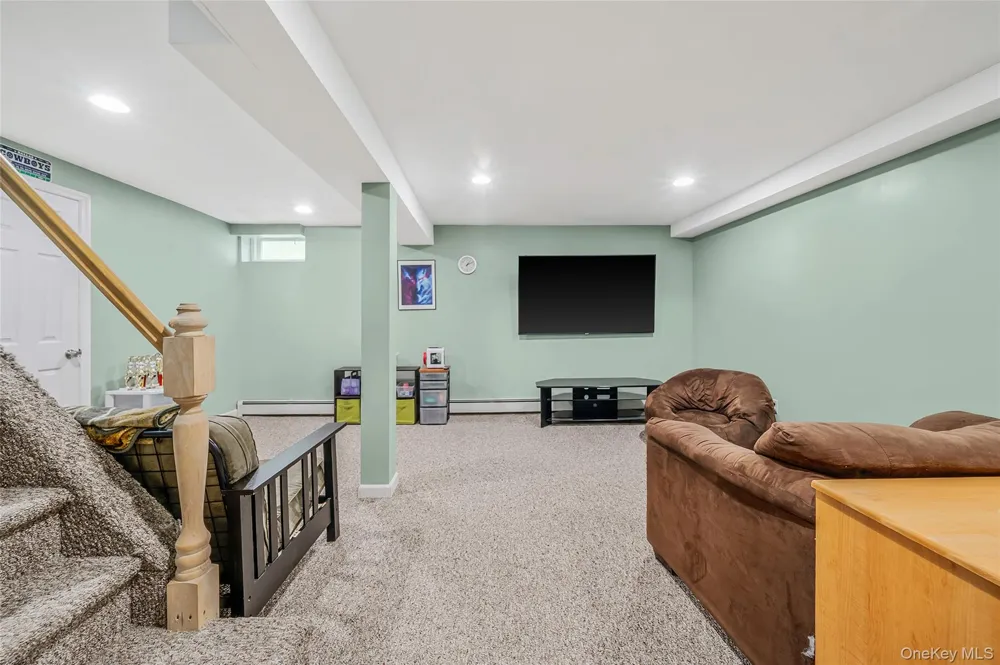 1333 Boston Avenue Bay Shore, NY 11706