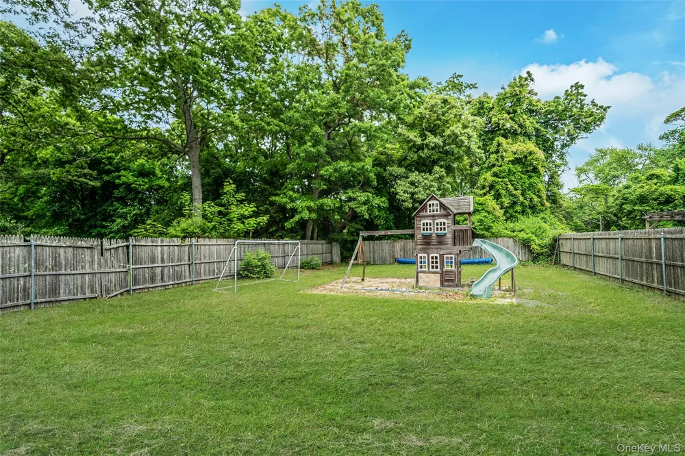 1333 Boston Avenue Bay Shore, NY 11706