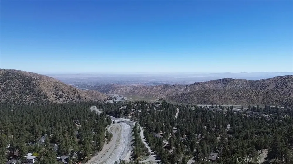 2057 Mojave Scenic Wrightwood, CA 92397
