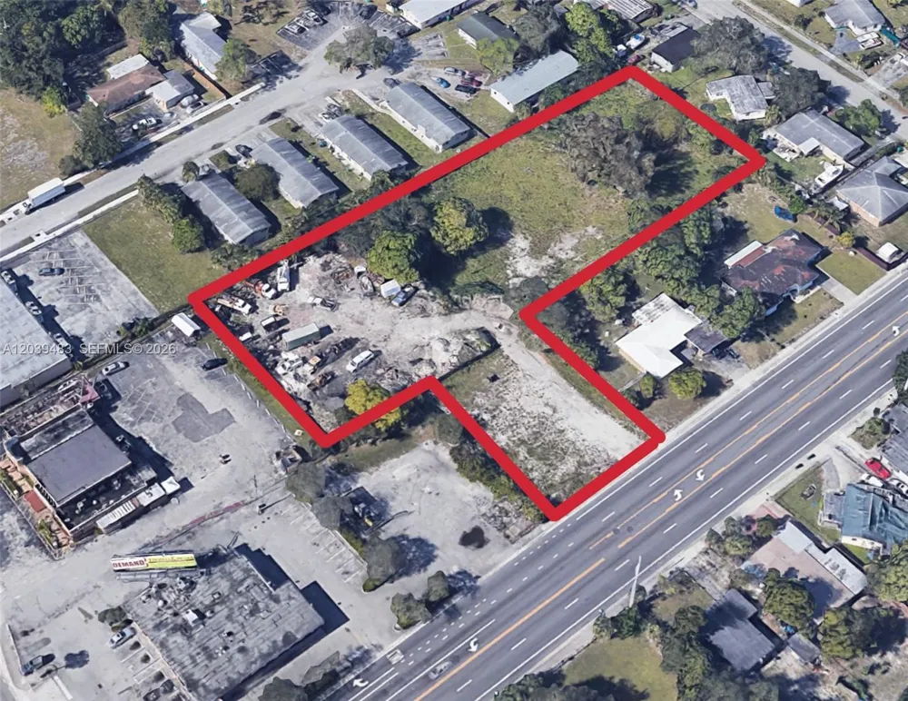 147 NW 31 Ave Lauderhill, FL 33311
