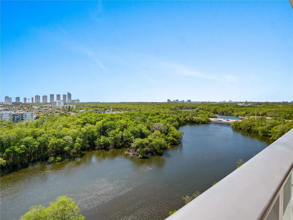 16385 Biscayne Blvd #1117 North Miami Beach, FL 33160