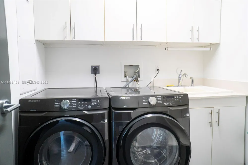 21025 NE 38th #81 Aventura, FL 33180
