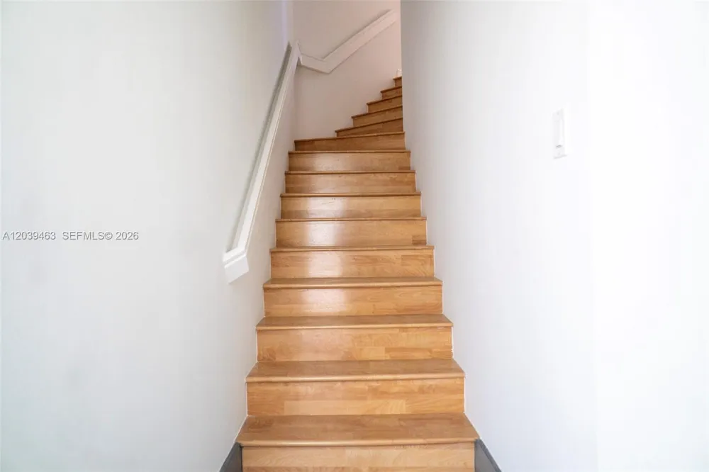 21025 NE 38th #81 Aventura, FL 33180
