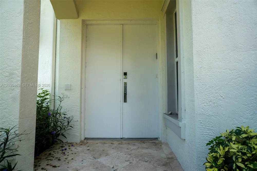 21025 NE 38th #81 Aventura, FL 33180