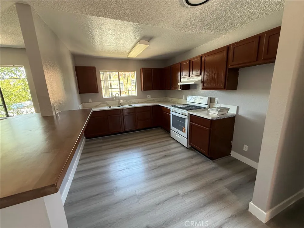 211 Magnolia #205 Glendale, CA 91204