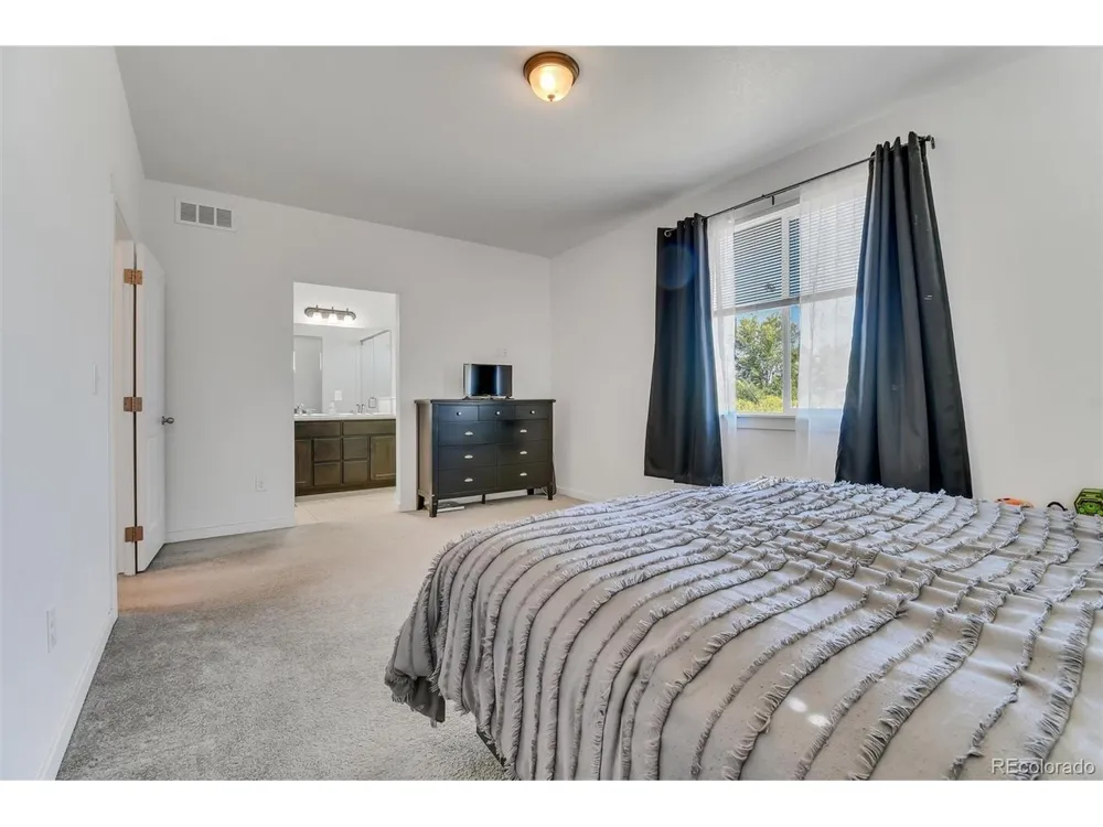 525 Foxtail Drive Hudson, CO 80642