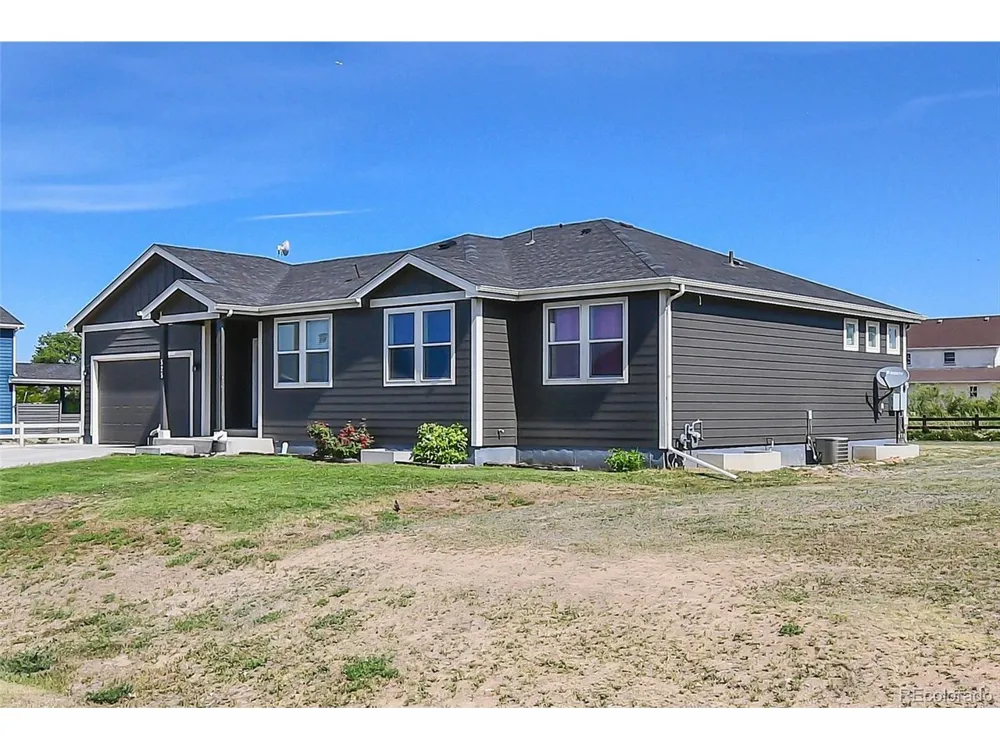 525 Foxtail Drive Hudson, CO 80642
