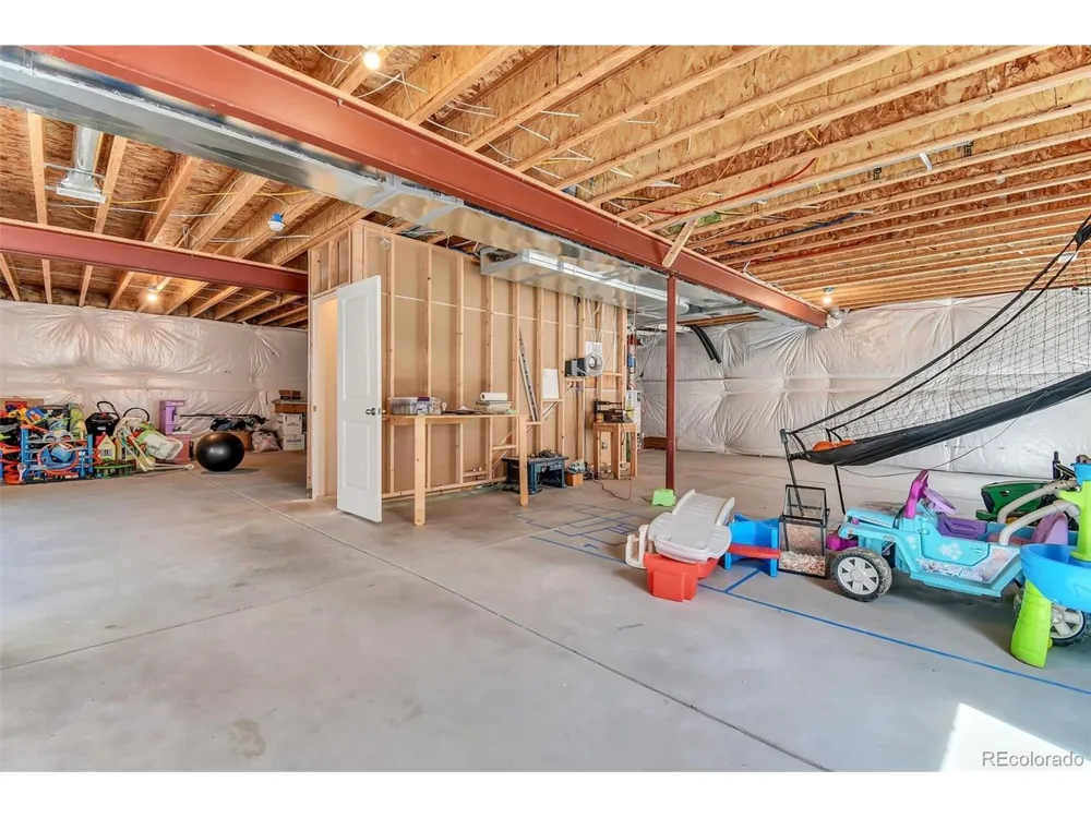 525 Foxtail Drive Hudson, CO 80642