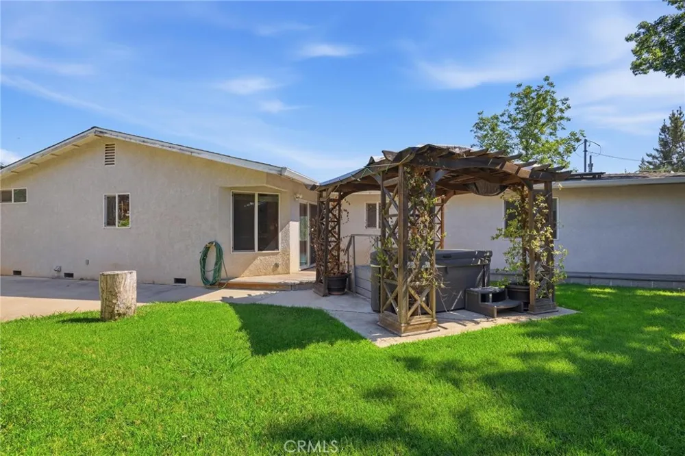 17 Southview Drive Oroville, CA 95966