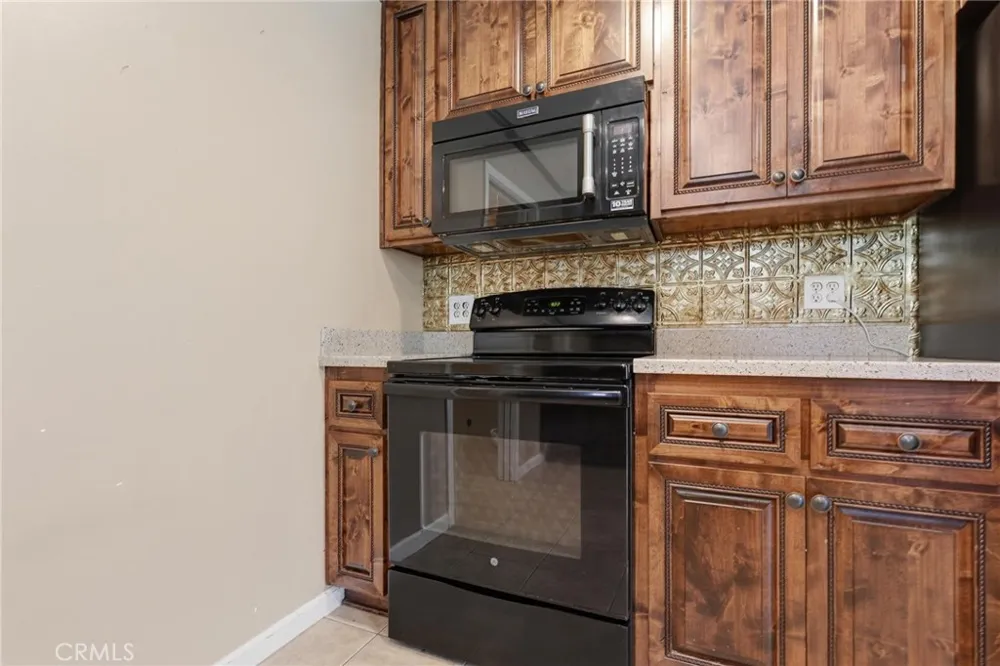 17 Southview Drive Oroville, CA 95966