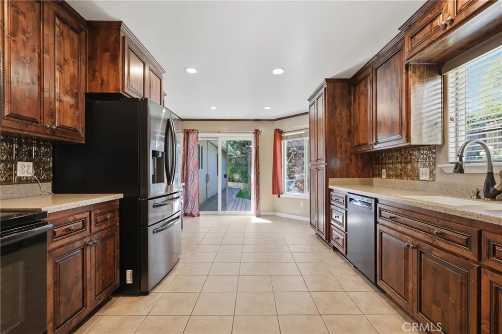 17 Southview Drive Oroville, CA 95966