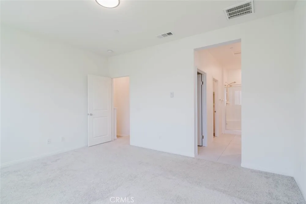 18450 W Calico Lane Northridge, CA 91325