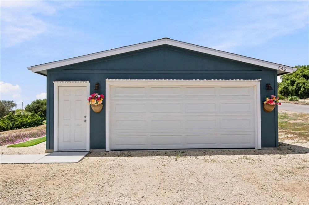 542 Tilhisa Arroyo Grande, CA 93420