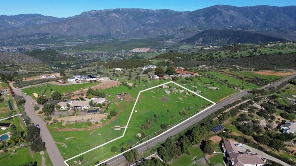 30638 Pauma Heights Road Valley Center, CA 92082