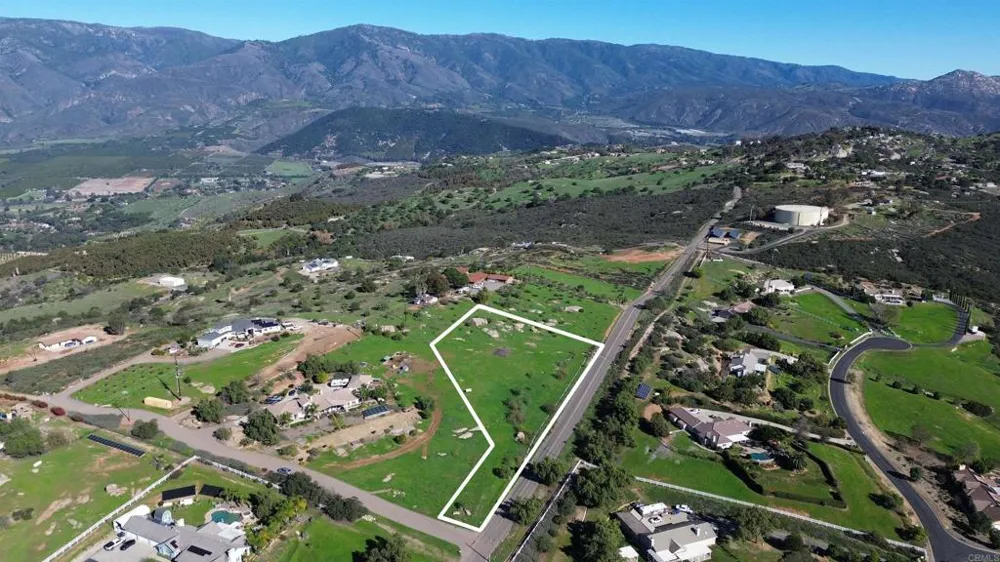 30638 Pauma Heights Road Valley Center, CA 92082