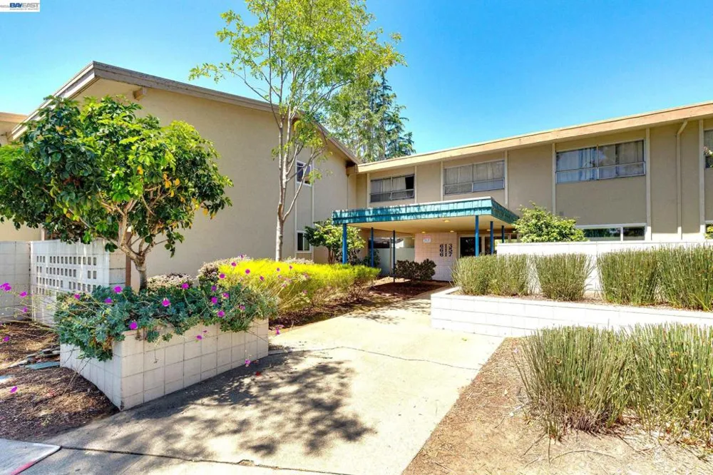 615 Willow St #C Alameda, CA 94501