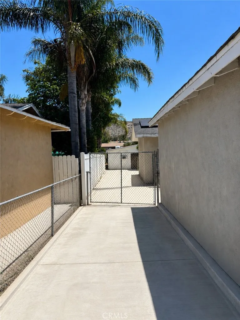 2359 Temescal Norco, CA 92860