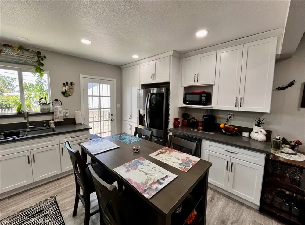 1240 E Highland Court Ontario, CA 91764