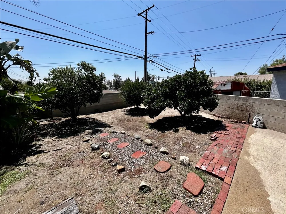 1240 E Highland Court Ontario, CA 91764