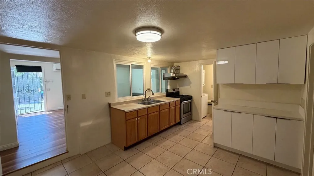 8169 Blewett Rosemead, CA 91770