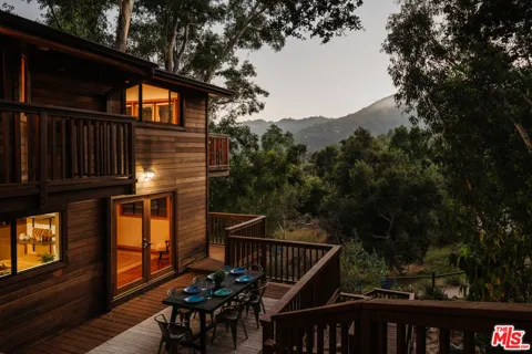 517 Canon View Trail