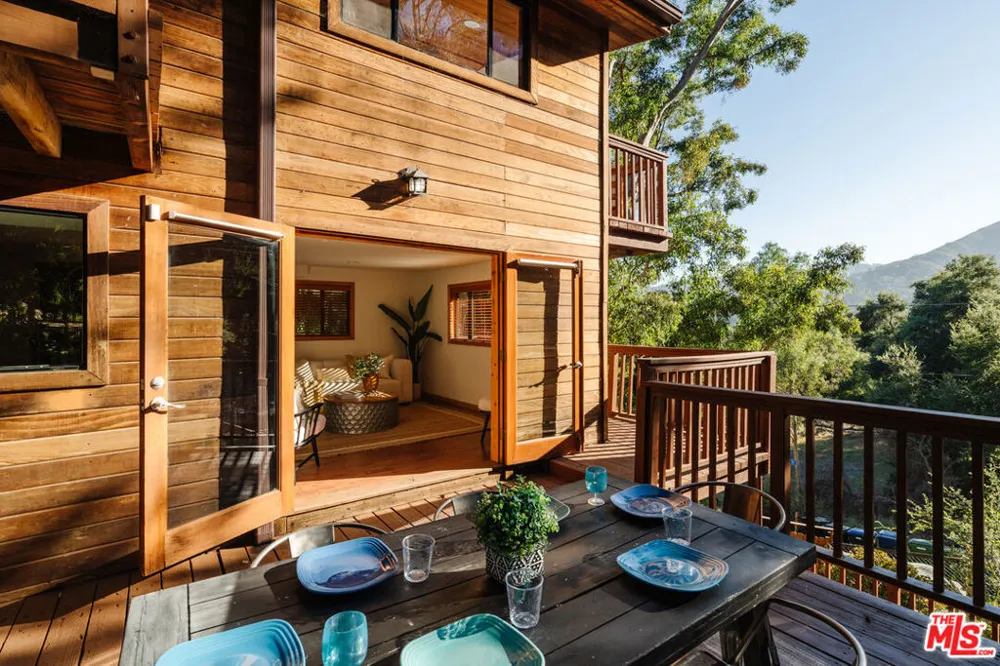 517 Canon View Trail Topanga, CA 90290