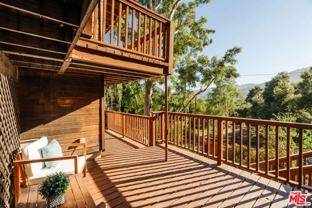 517 Canon View Trail Topanga, CA 90290