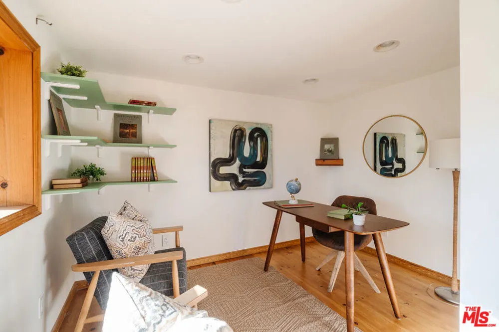 517 Canon View Trail Topanga, CA 90290
