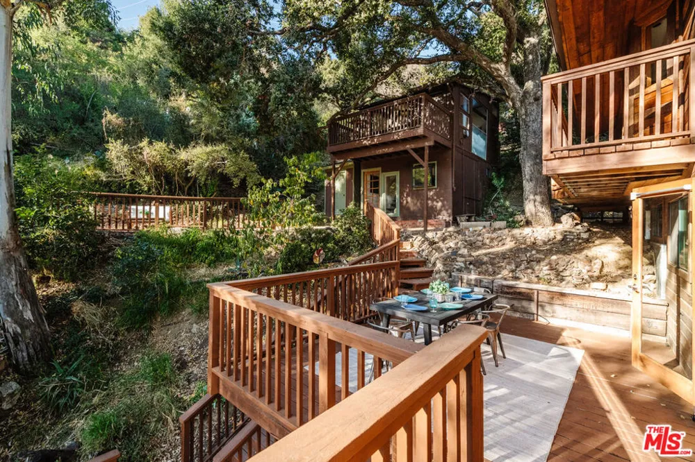 517 Canon View Trail Topanga, CA 90290