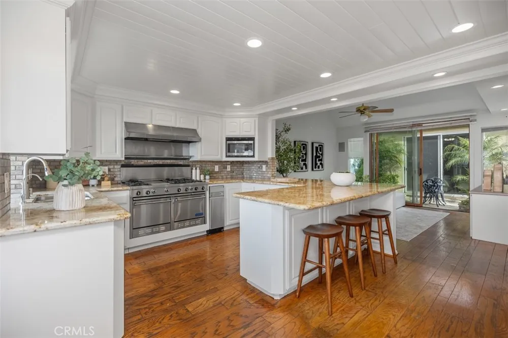 39 Harbor Ridge Newport Beach, CA 92660