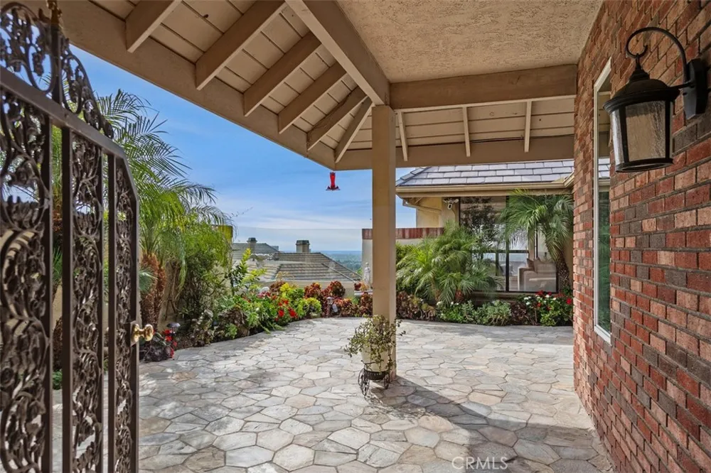 39 Harbor Ridge Newport Beach, CA 92660
