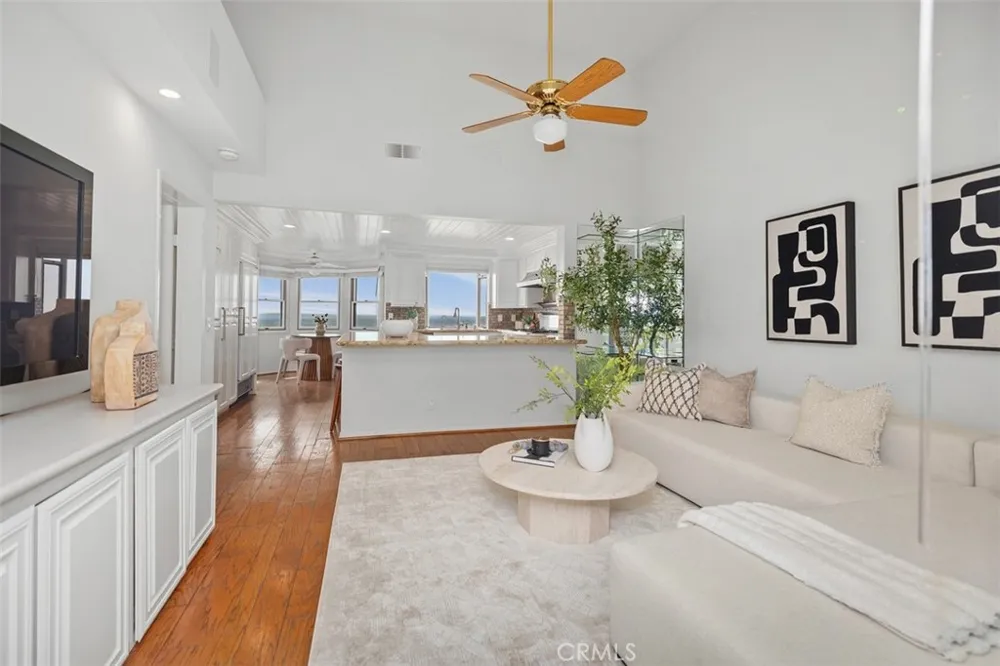39 Harbor Ridge Newport Beach, CA 92660