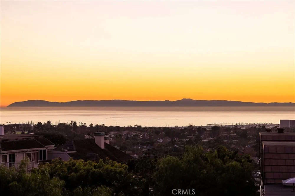 39 Harbor Ridge Newport Beach, CA 92660