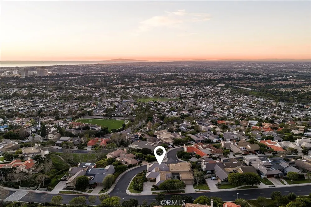 39 Harbor Ridge Newport Beach, CA 92660