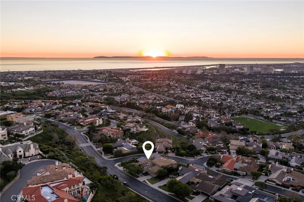 39 Harbor Ridge Newport Beach, CA 92660