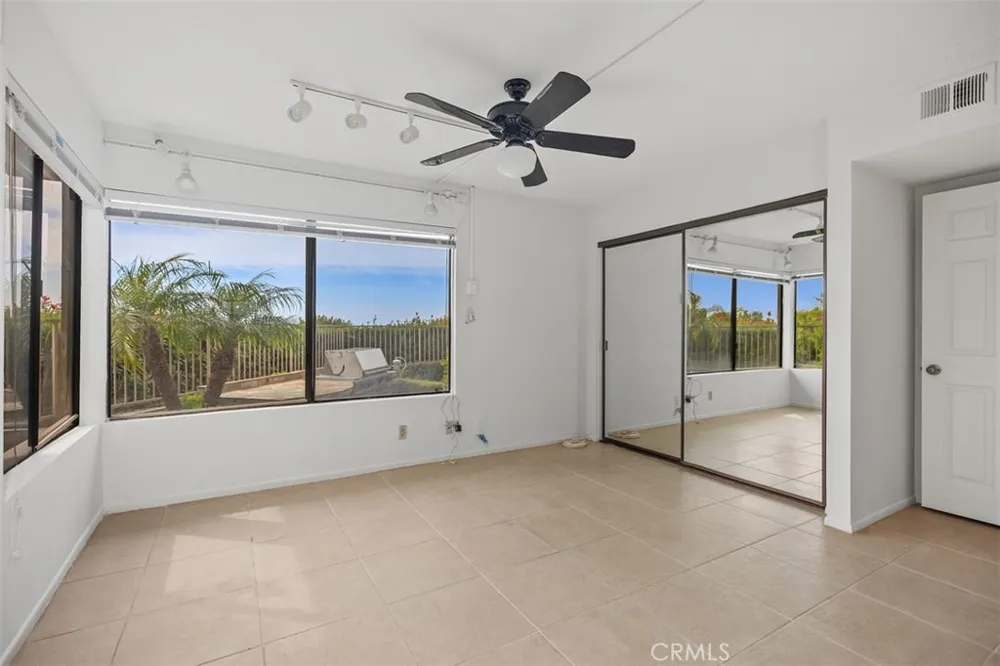 39 Harbor Ridge Newport Beach, CA 92660