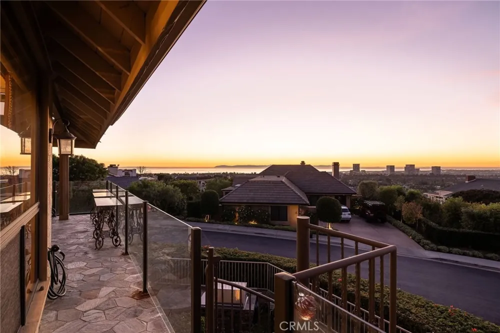 39 Harbor Ridge Newport Beach, CA 92660