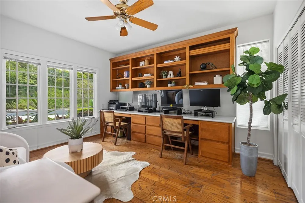39 Harbor Ridge Newport Beach, CA 92660