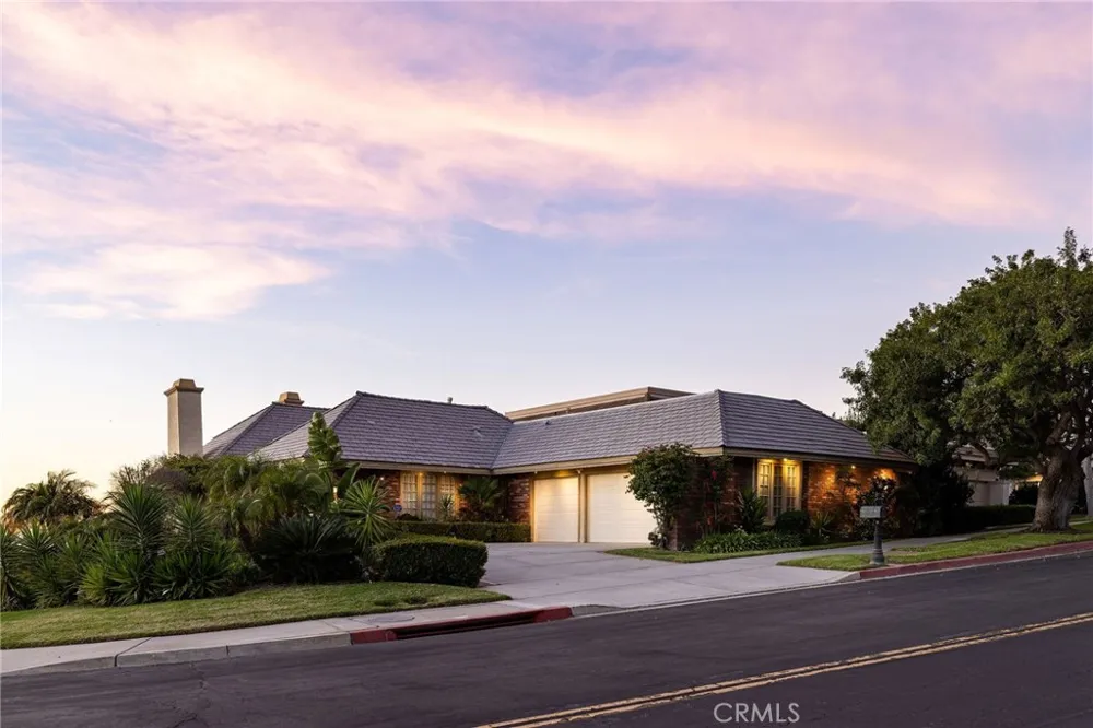 39 Harbor Ridge Newport Beach, CA 92660