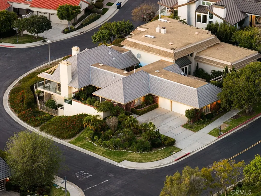 39 Harbor Ridge Newport Beach, CA 92660