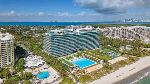 350 Ocean Dr #305N