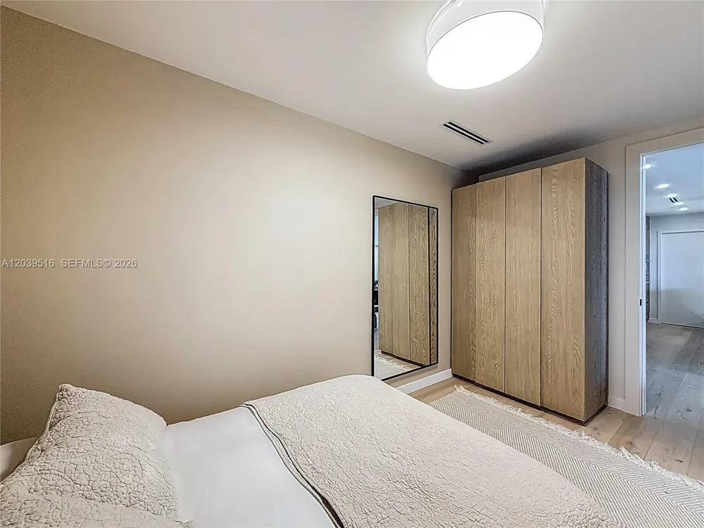 350 Ocean Dr #305N Key Biscayne, FL 33149