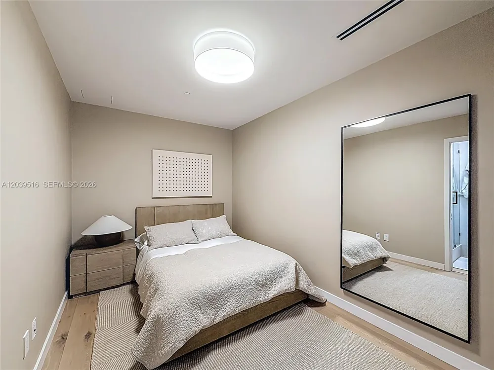 350 Ocean Dr #305N Key Biscayne, FL 33149