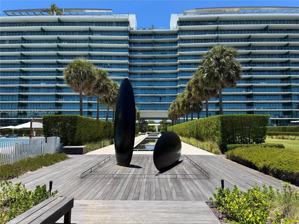 350 Ocean Dr #305N Key Biscayne, FL 33149