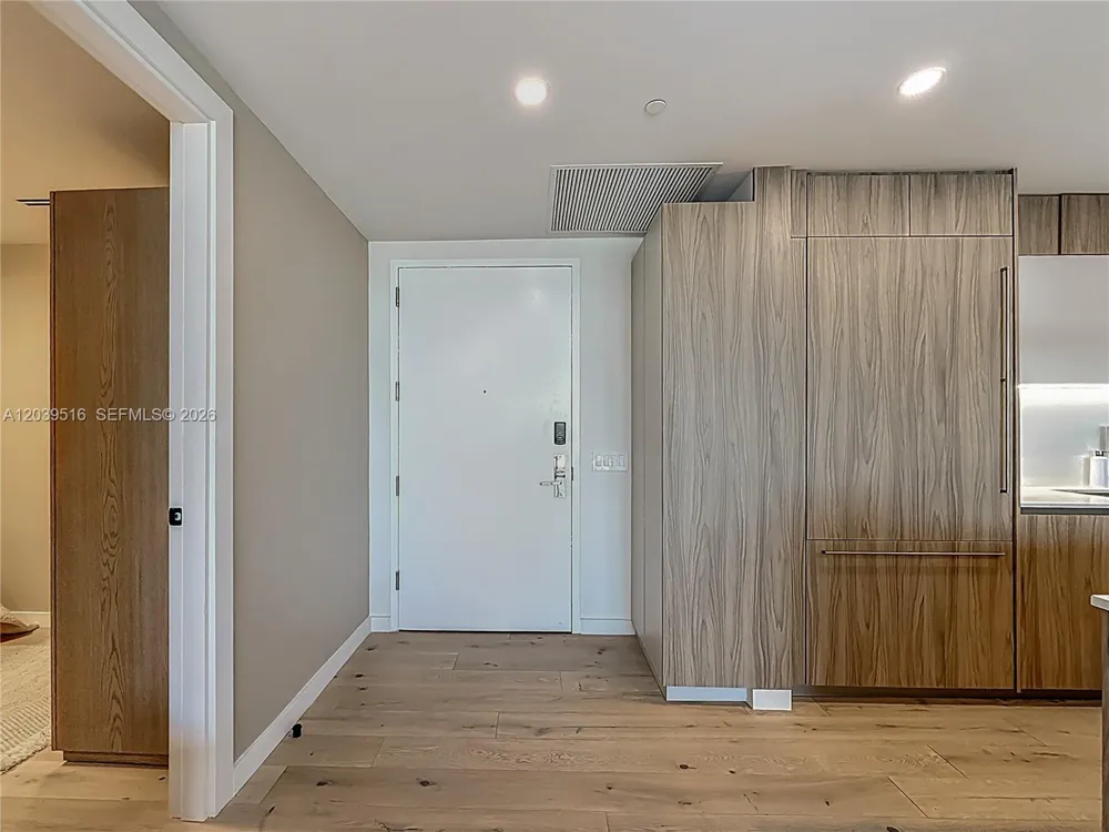 350 Ocean Dr #305N Key Biscayne, FL 33149