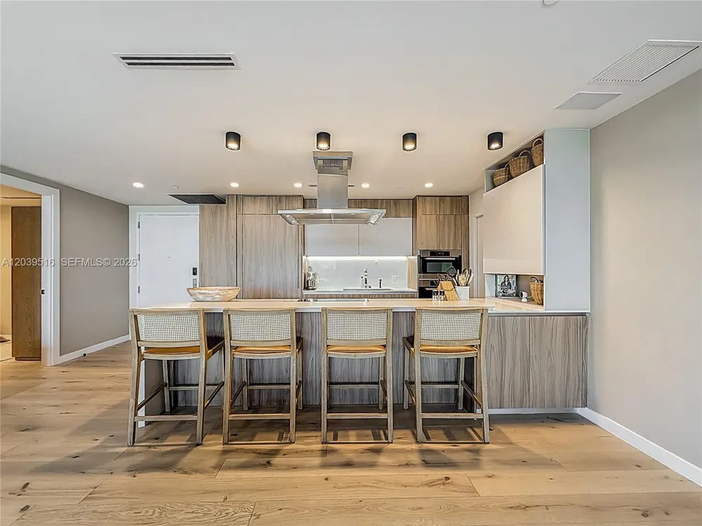 350 Ocean Dr #305N Key Biscayne, FL 33149